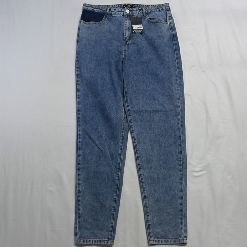 NEW Riot 12 High Rise Mom Jean Shadow Pocket Light Stretch Denim Jeans