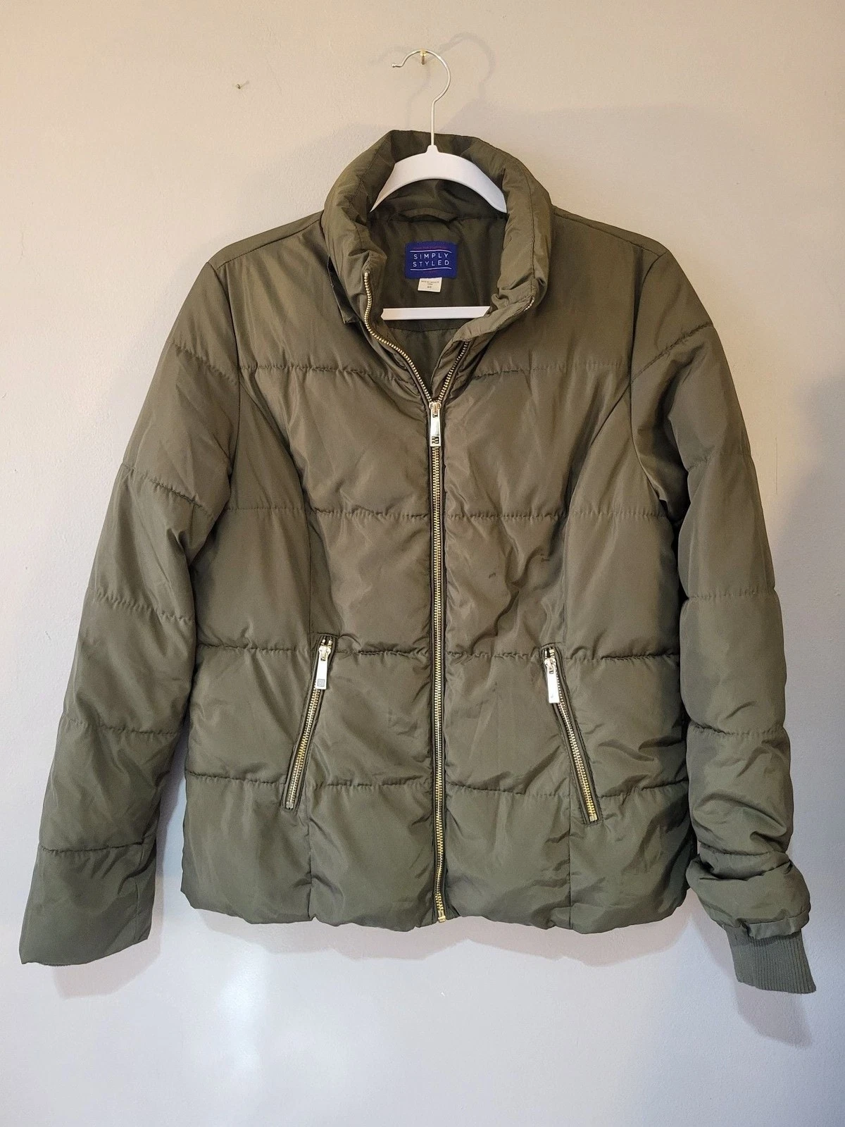 Simply Styled Women's Olive Green Puffer Jacket Small
