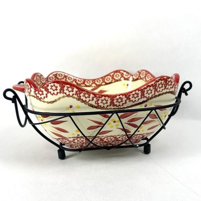 Temptations by Tara Cranberry 1.5 QT Dish Old World With Wire Basket NEW