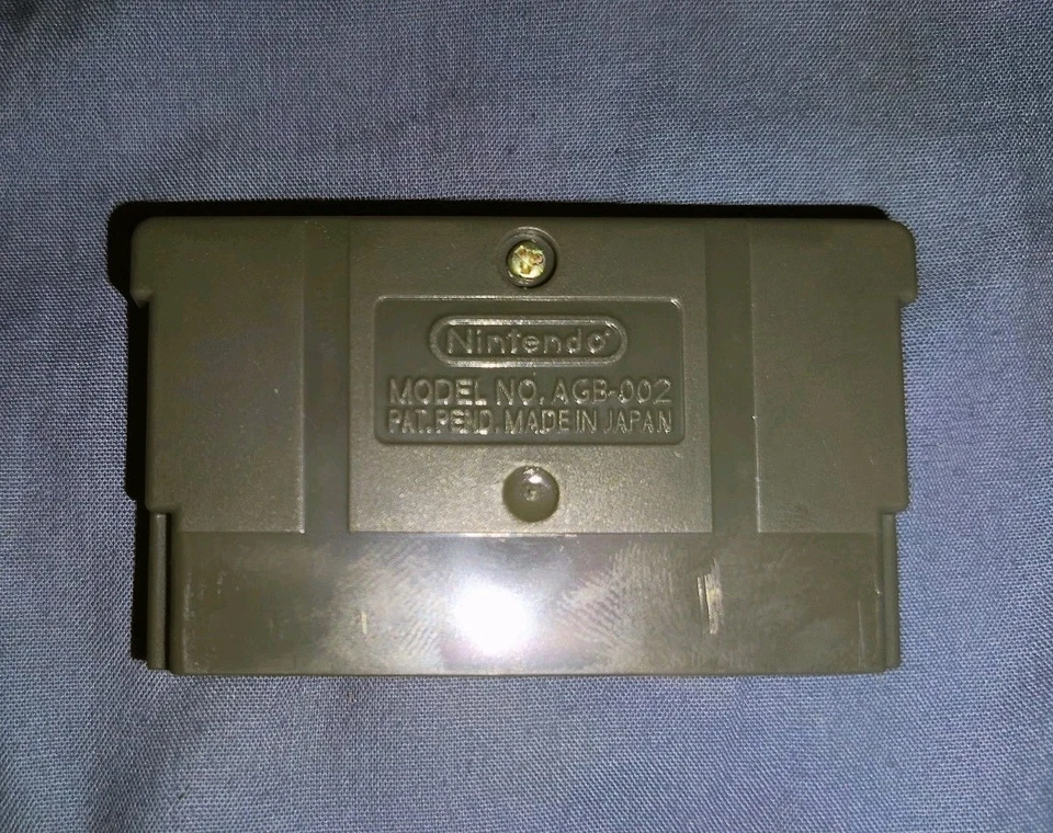 Medal of Honor: Infiltrator (Nintendo Game Boy Advance, 2003) - Image 3 of 3
