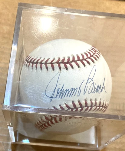 Johnny Bench Cincinnati Reds Baseball Signed Ball Authentic certificate +case