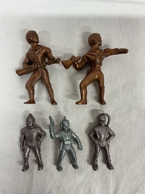 5 Vintage Ajax Premier Spacemen Figures Atomic Space Man Hard Plastic Archer USA
