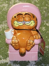 Enesco Garfield Big Pink Chair Trinket Box Figurine 1981 - Exc. Cond. w/Tag