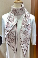 Sallys Pure Twill Silk Scarf Camellia Print Double Face Triangle Shawl 165*74cm