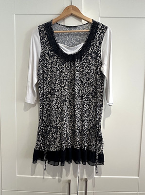 Dunnes Black White Floral Layered Tunic Top Size 14 3/4 Sleeve Stretch
