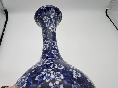 Vintage Cobalt Blue Plum Blossom Chinese Style Vase Applied Gold Designs - Picture 9 of 12