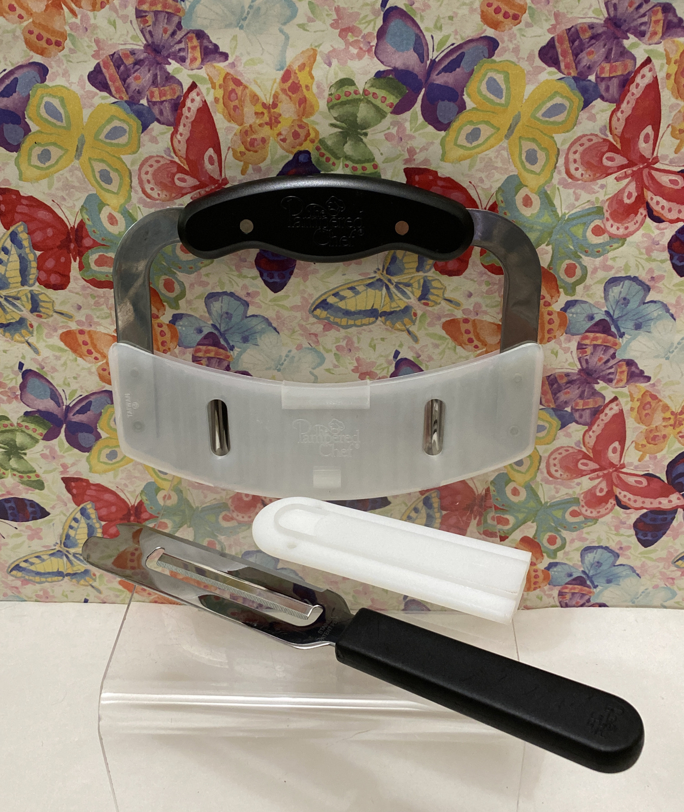 Pampered Chef Cheese Knife 1125 Protector Guard Retired 1063 Crinkle