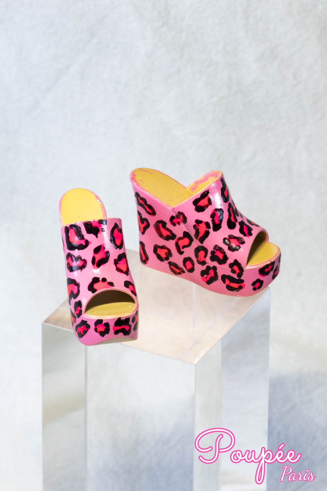 Mules lisses rose léopard pour poupée 1/6 de collection TBLEAGUE