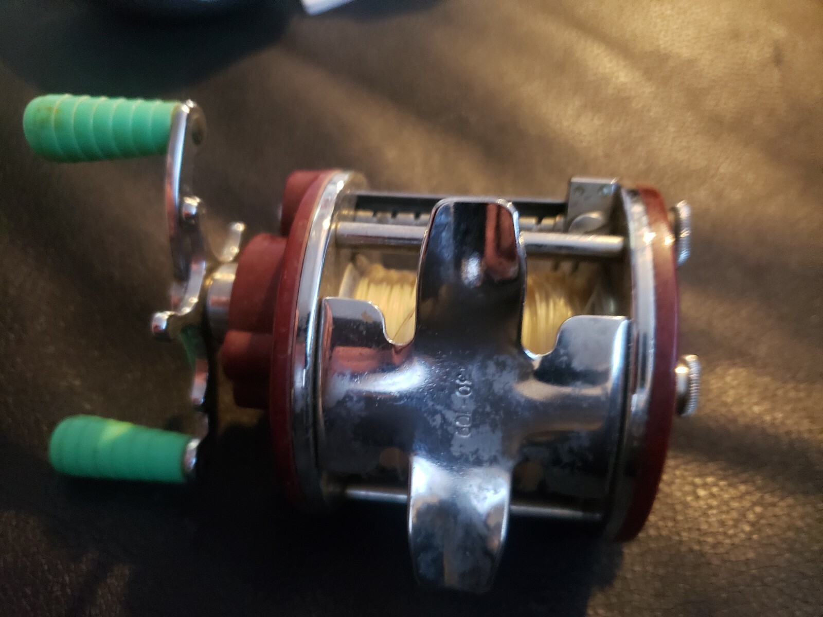 Shakespeare Alpha 310 Baitcast Reel & vintage Penn-Peer 109 fishing reel