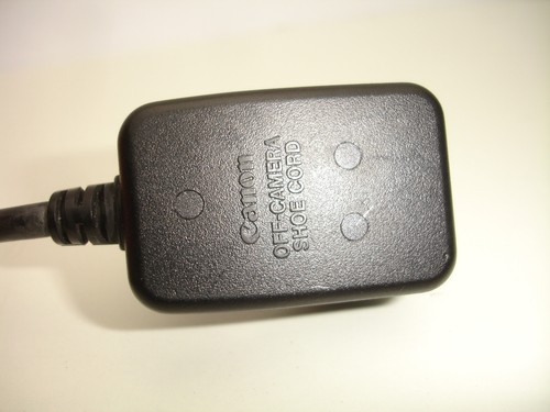 Canon Off Camera Shoe Cord Cable Digital DSLR Off Camera Flash - Picture 1 of 7