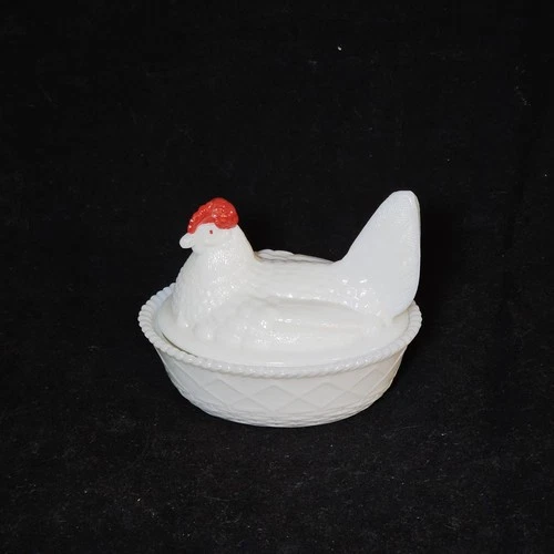 Vintage Westmorland White Milk Glass Hen Chicken on Nest Covered Dish