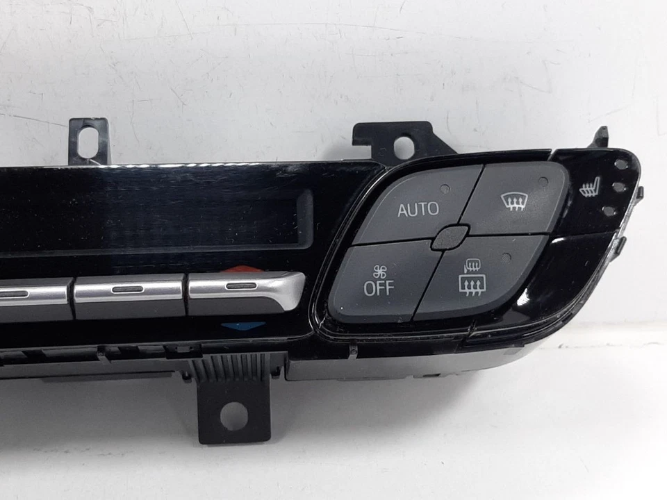 TOYOTA C-HR EXCEL 2020 Heater Control Panel 55900F4440 - Image 3 of 4