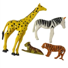 Vintage Jaru Safari Animals Lot of 4 Zebra Tiger Lioness Giraffe Plastic Figures