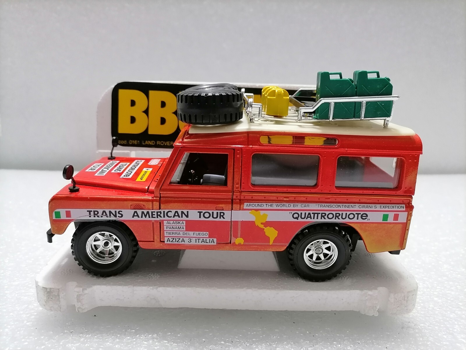 Modèle Réduit Bburago Land Rover Range Rover 1/43 - Vert - Fabriqué En Italie