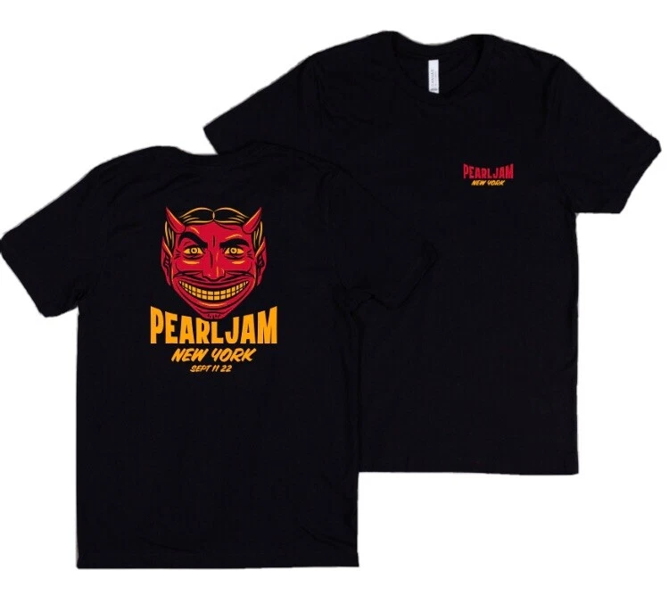 Pearl Jam Concert Shirt In Pearl Jam Concert Memorabilia for sale