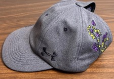 Under Armour Hat UA Womens Open Back Ponytail Size S/M Stretch Cap Purple Flower