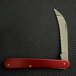 Victorinox Bakers Knife Folding Serrated Single Blade 