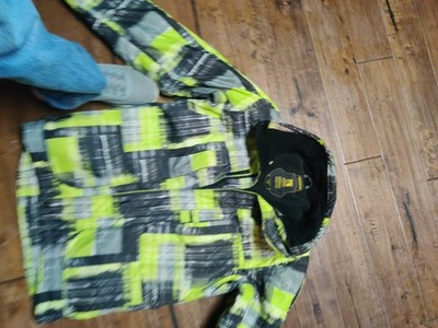 Core 5000mm Jacket Men's Snowboard Ski Jacket Size Small Multi Color Used Good