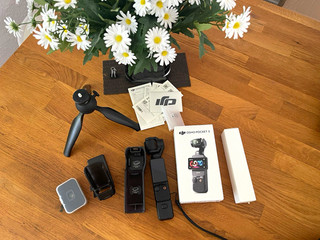 DJI Osmo Pocket 3 Gimbal Kamera Schwarz UHD 2 0" MicroSD USB C