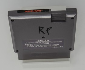 Duck Hunt GAME & BOX (No Manual) First Print Matte Sticker Seal Nintendo NES