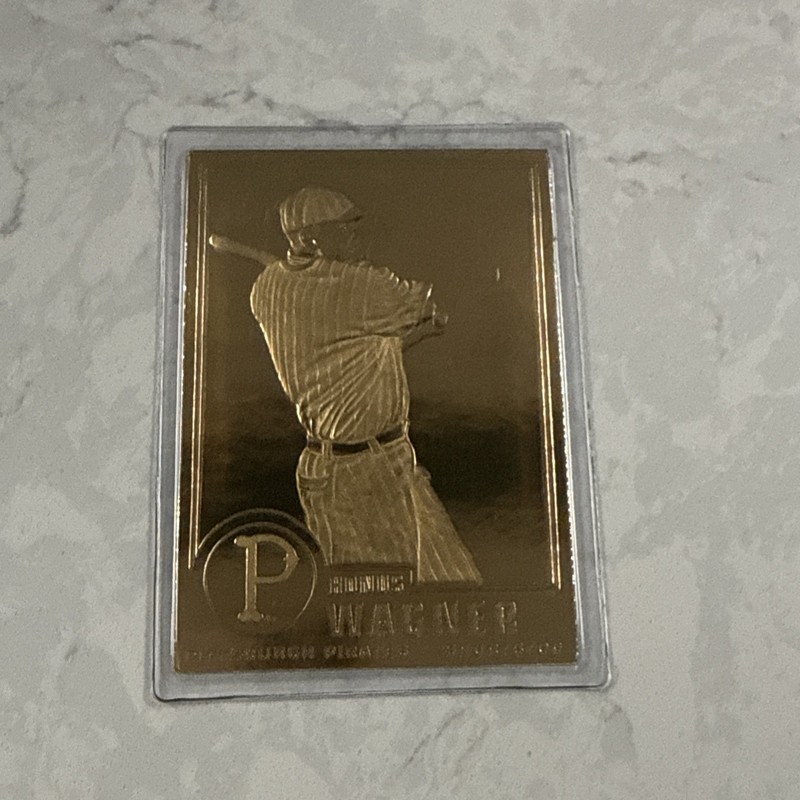 1995-2010 Danbury Mint 22K Gold Honus Wagner #16 HOF - Pittsburgh Pirates Card
