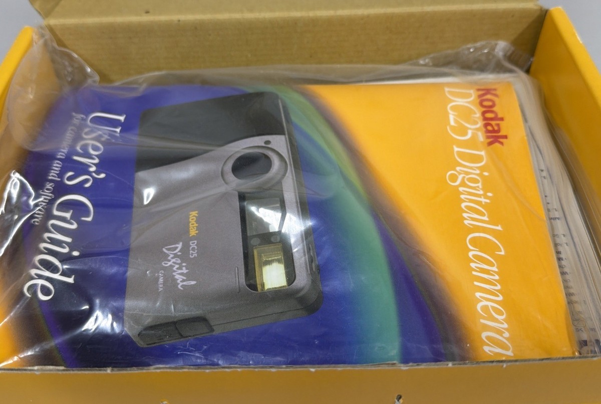 KODAK DC25 DIGITAL CAMERA NEW IN BOX SUPER RARE TO FIND NEW