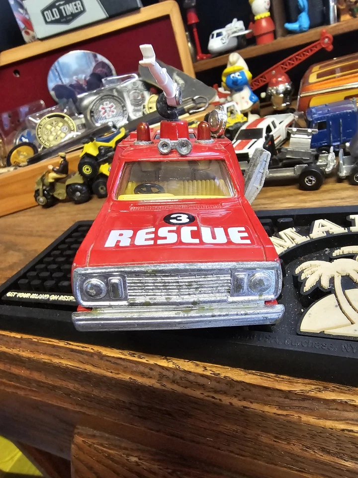 Vintage Corgi Angus Firestreak Airport Fire Rescue Diecast Vehicle Working Siren - Image 4 of 4