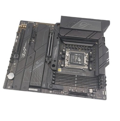 ASUS Hauptplatine Computerbauteile ROG Strix X670E F Gaming WiFi