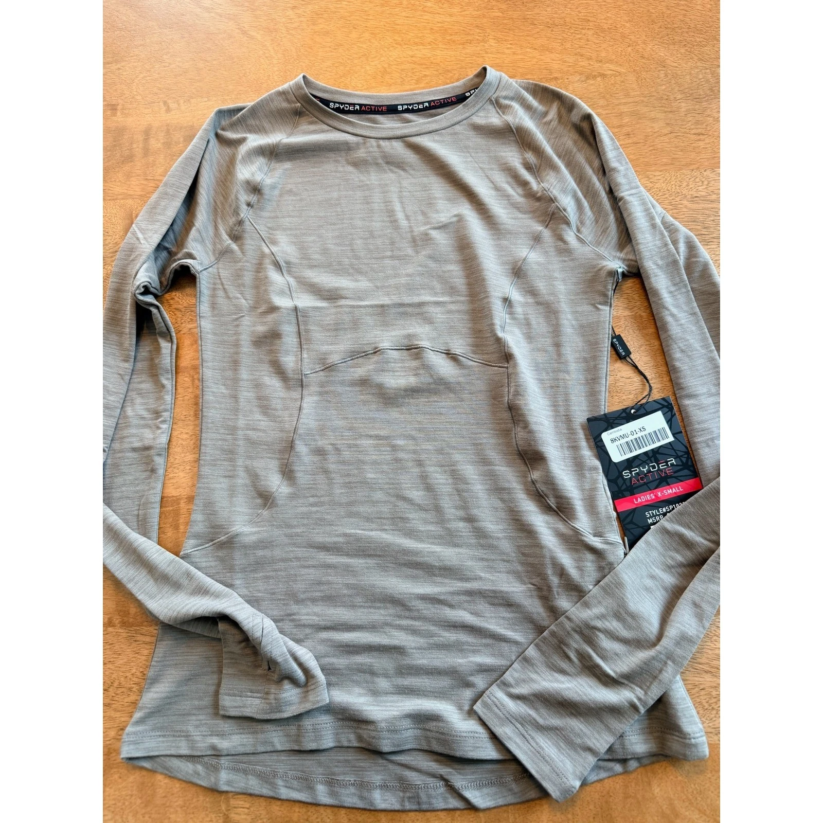 Spyder Active Womens Long Sleeve Base Layer Top Gray SP1021 Thumbholes XS NEW