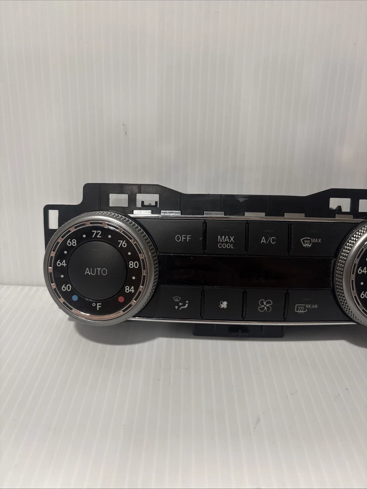 Mercedes W204 C300 C63 2008-11 AMG AIRE ACONDICIONADO AIRE ACONDICIONADO CALEFACCIÓN CLIMATIZACIÓN 2048305990 FABRICANTE DE EQUIPOS ORIGINALES Foto 2 de 4