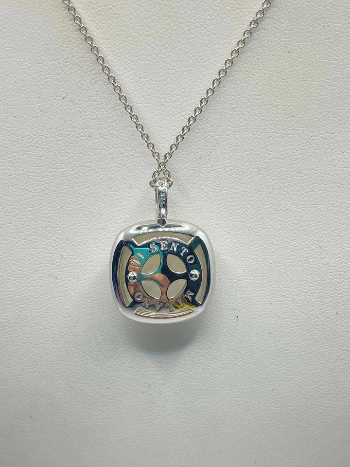 COLLANA DONNA TI SENTO MILANO IN ARGENTO E MADREPERLA 6712MW NUOVO!! -20% OFF - Immagine 2 di 3