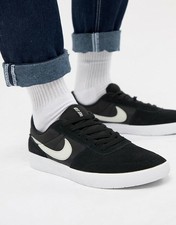 nike sb team classic black white