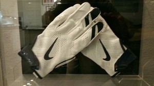 ezekiel elliott gloves