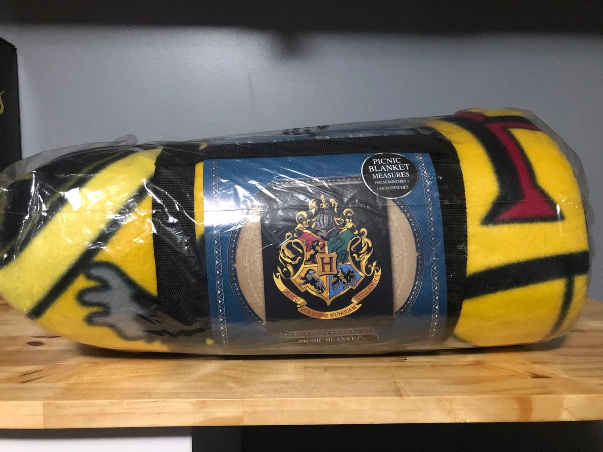 Harry Potter Hogwarts Crest Picnic Blanket
