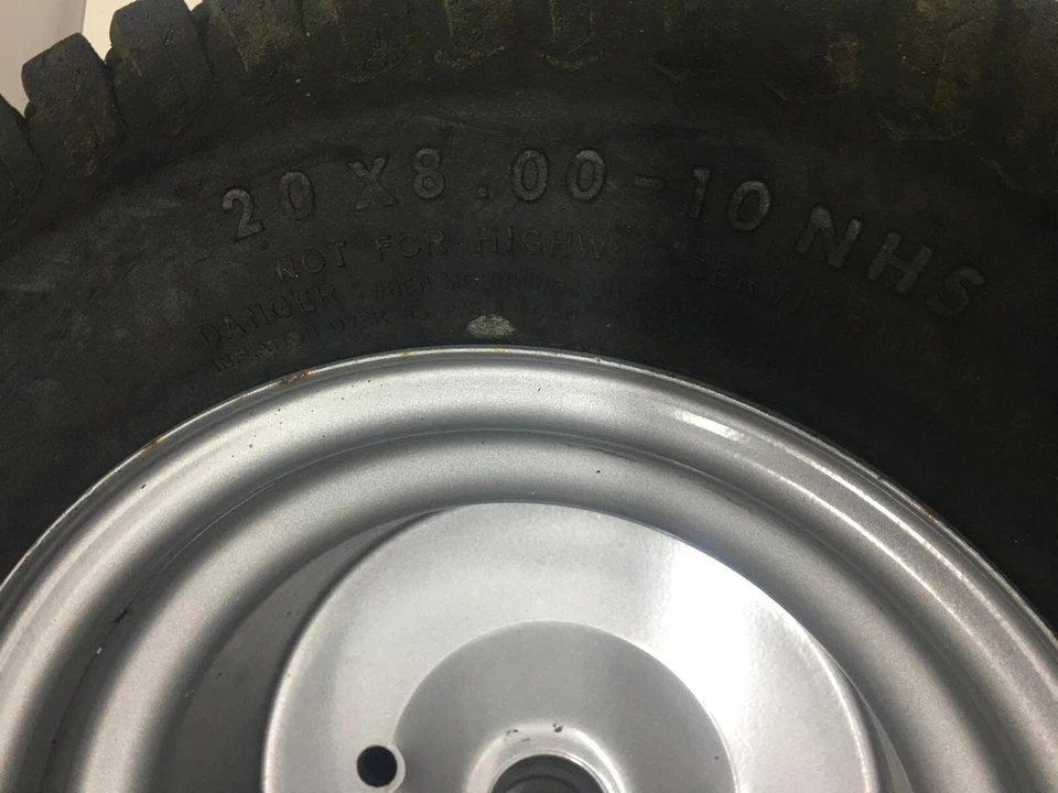 1709977 SIMPLICITY SNAPPER RODA ARO E PNEU TUBULADO 20X8.00-10 - Imagem 3 de 4