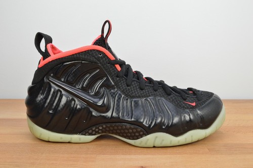 black foamposite size 10
