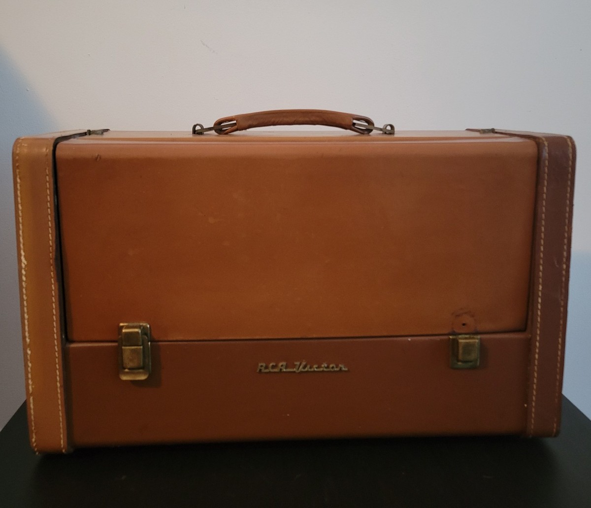 Vintage RCA Victor Strato-World Portable Radio, Model 3-BX-671 | eBay