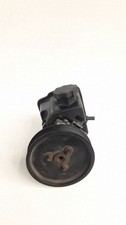 Pompe direction assistée Mercedes 220