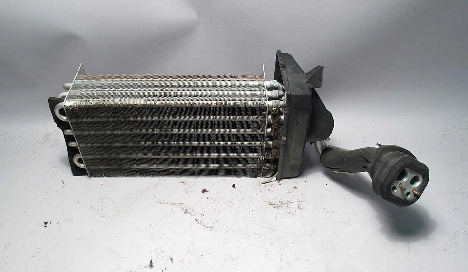 BMW Z3 Roadster Coupe Air Conditioning AC Evaporator Assembly 1996-2002 USED OEM - Image 2 of 3