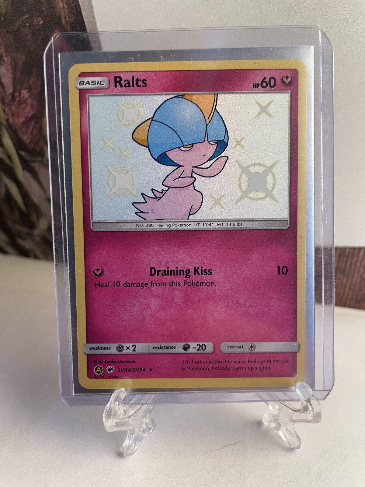 Ralts SV34/SV94 Hidden Fates: Shiny Vault Holo