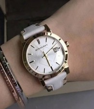 BURBERRY DAMENUHR BU9110 WEISSES LEDERARMBAND & WEISSES ZIFFERBLATT THE CITY ORIGINAL