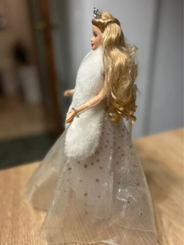 Barbie Holiday Celebration Special Edition Magia delle Feste 2001 - Foto 6 di 7