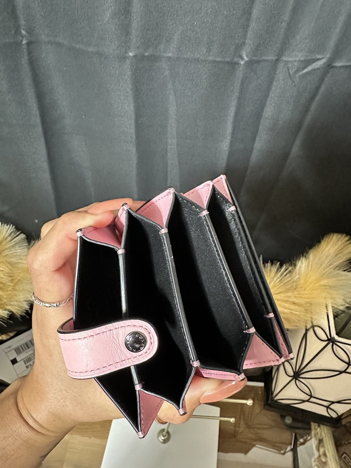 COACH 1941 Accordion Card Case Pink Color Block Glove… Gem