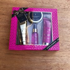 Baylis  Harding Body Butter Lotion Spritz Body Shower Wash 4 Pc Gift Box Set