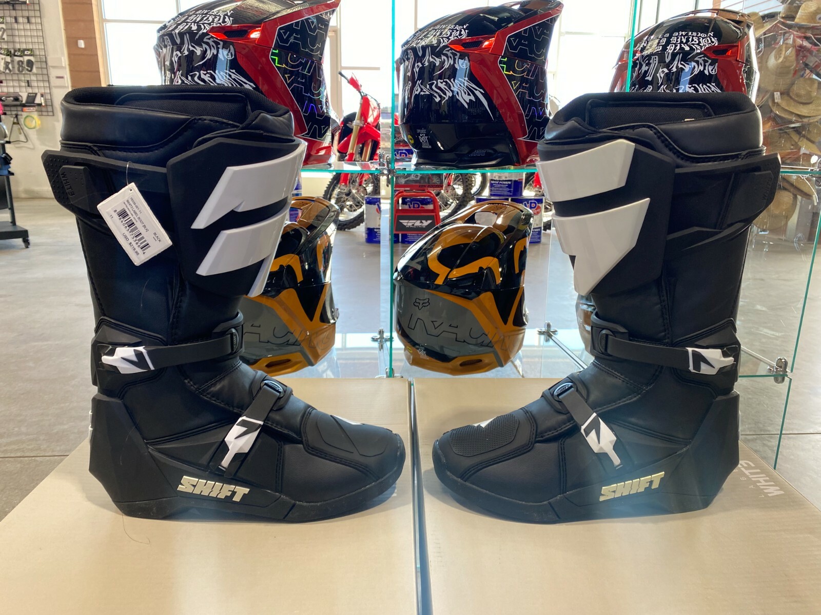 SHIFT MX WHITE LABEL BOOTS SIZE 11 MENS 