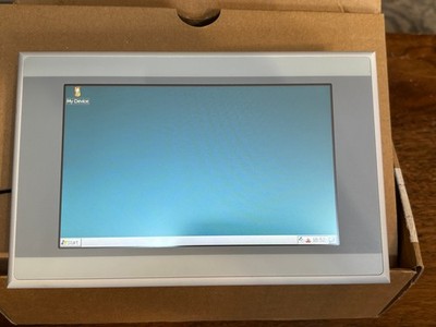 NEW -XV-102-E6-70TWRC-10  Eaton 7'' Color Touchscreen HMI & PLC Combo.   