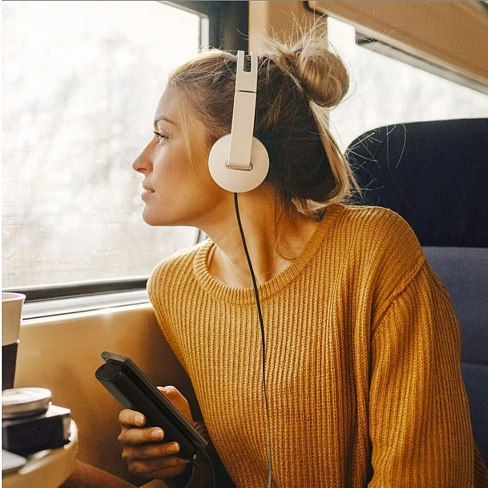 Banco de energia Belkin BPB014btBK 20000mAh 20W USB-C — preto - Imagem 4 de 4