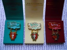 Disney land Paris WALT'S An American Restaurant Pin Set Green Cream Red Walts LE