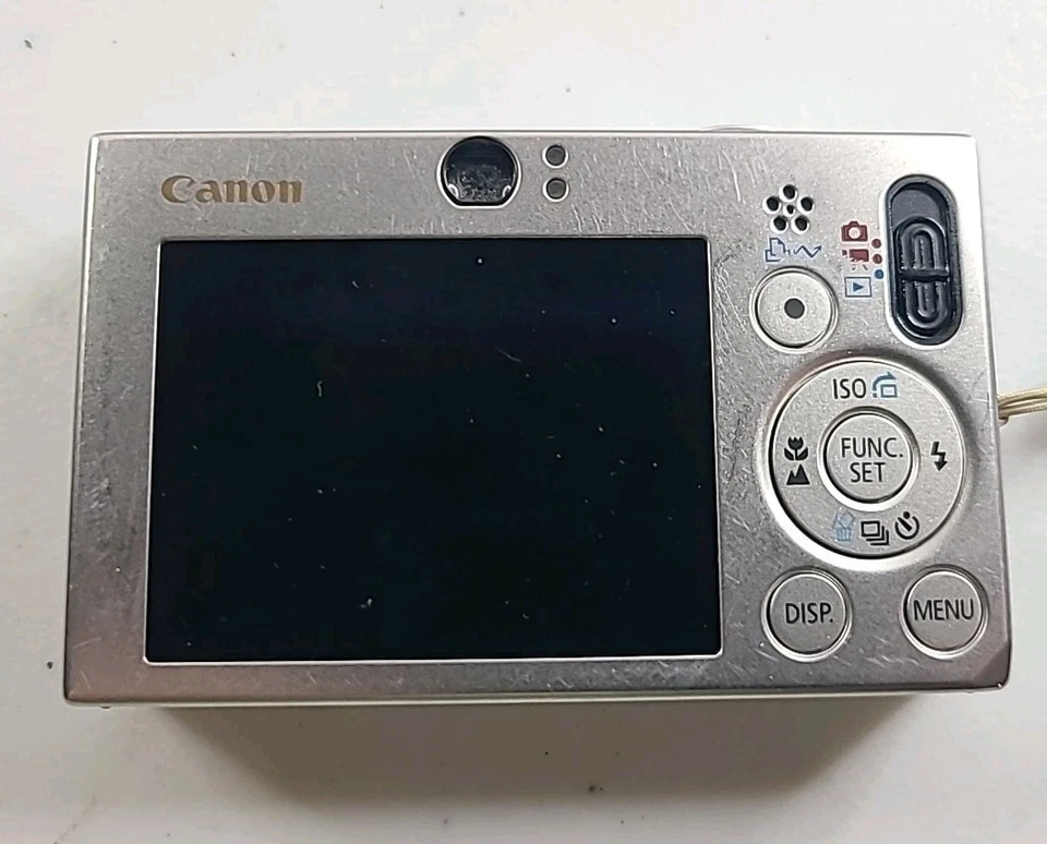 Cámara digital Canon PowerShot Digital ELPH SD1000 7,1 MP plateada probada funcionando Foto 3 de 4