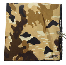 NWT TOM FORD Brown Camouflage Silk Pocket Square Italy 15.5"